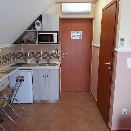 Andrea Apartman Hajduszoboszlo Exterior foto