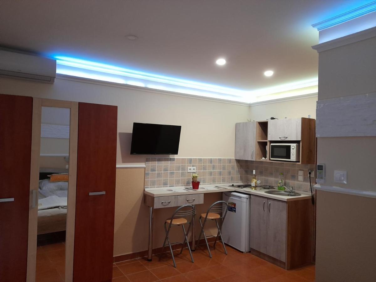 Andrea Apartman Hajduszoboszlo Exterior foto