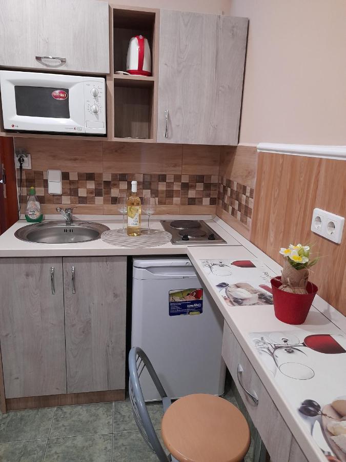 Andrea Apartman Hajduszoboszlo Exterior foto
