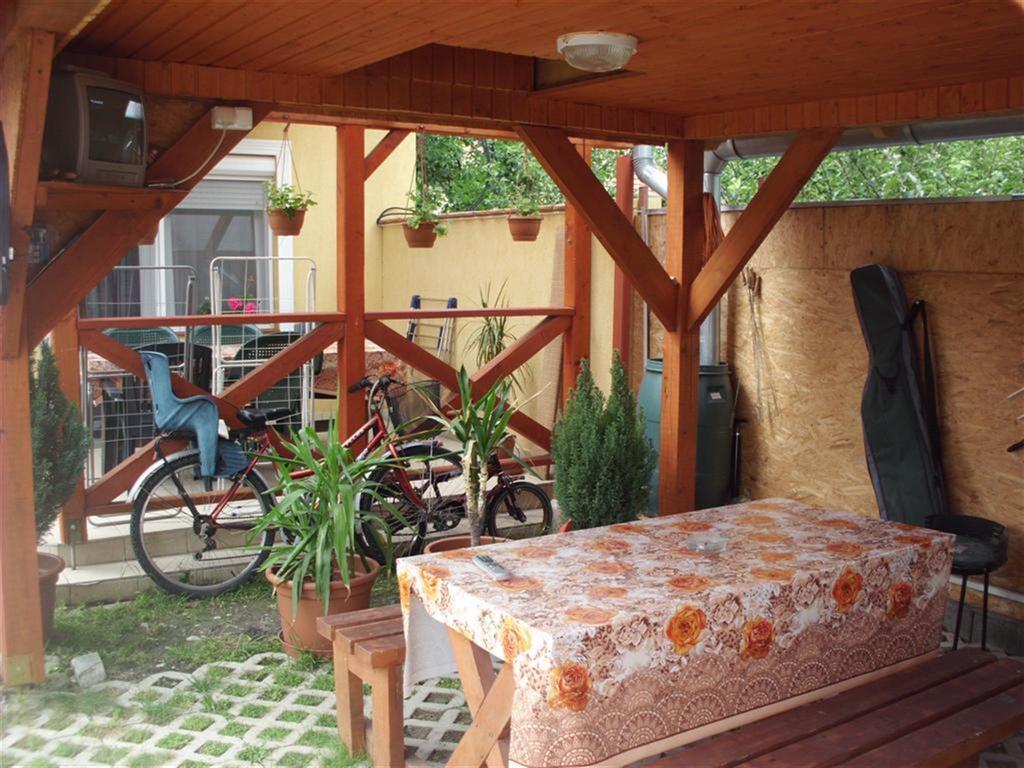 Andrea Apartman Hajduszoboszlo Exterior foto