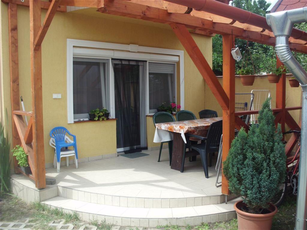 Andrea Apartman Hajduszoboszlo Exterior foto
