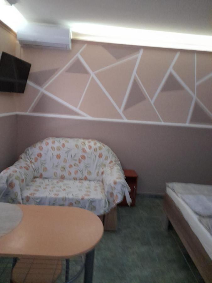 Andrea Apartman Hajduszoboszlo Exterior foto