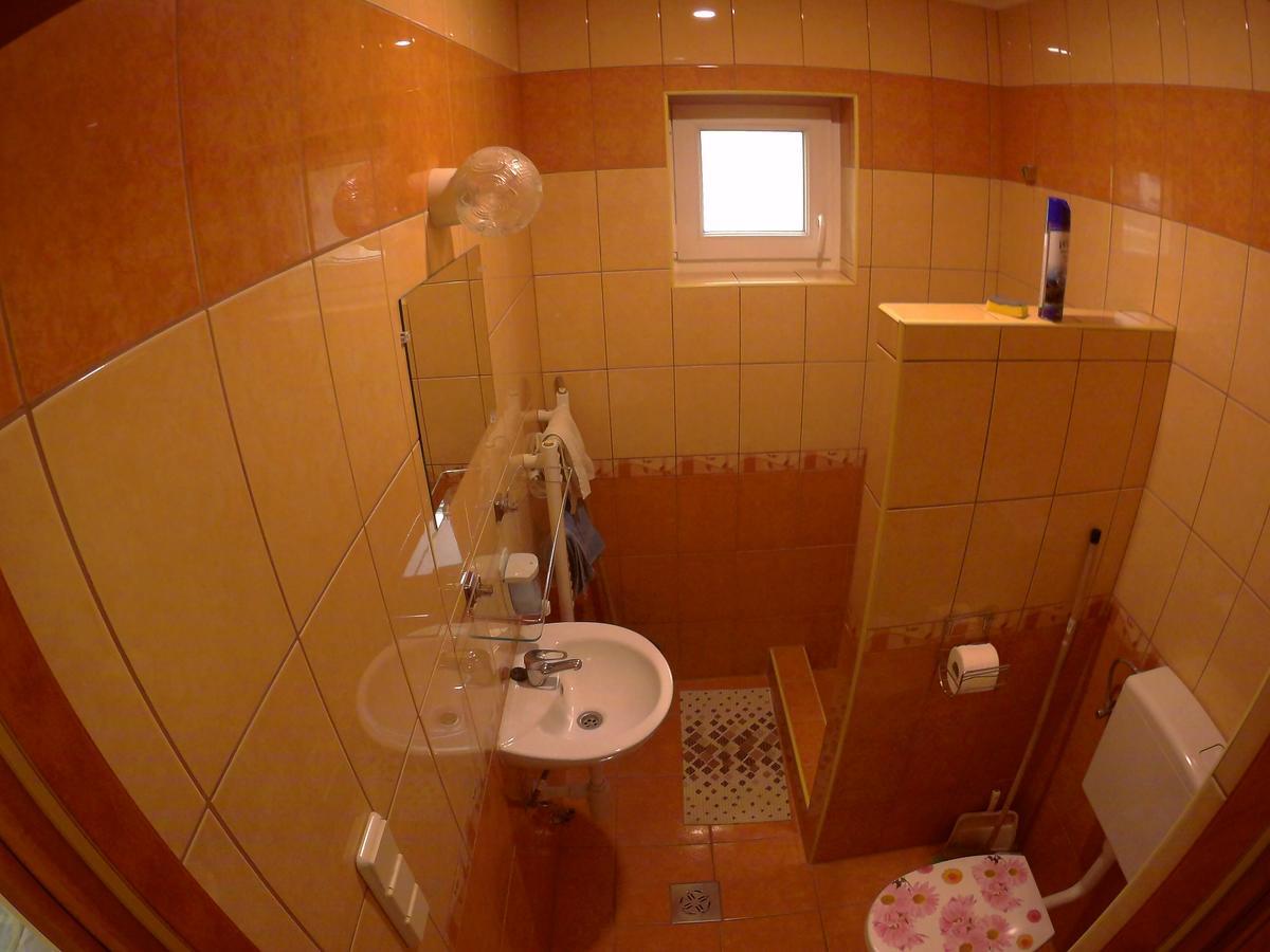 Andrea Apartman Hajduszoboszlo Exterior foto